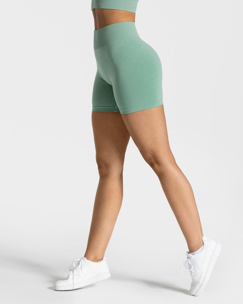 Short Timeless Scrunch « vert sauge »